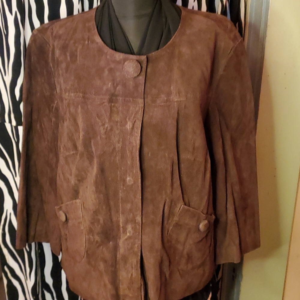 Vintage Short Brown Leather Jacket